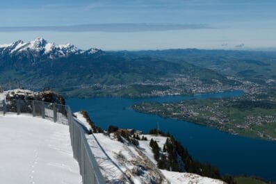 Aussicht vom Rigi Kulm auf Vierwaldstättersee und Pilatus